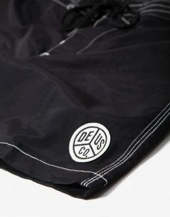 Deus Ex Machina Military Boardshort - Black