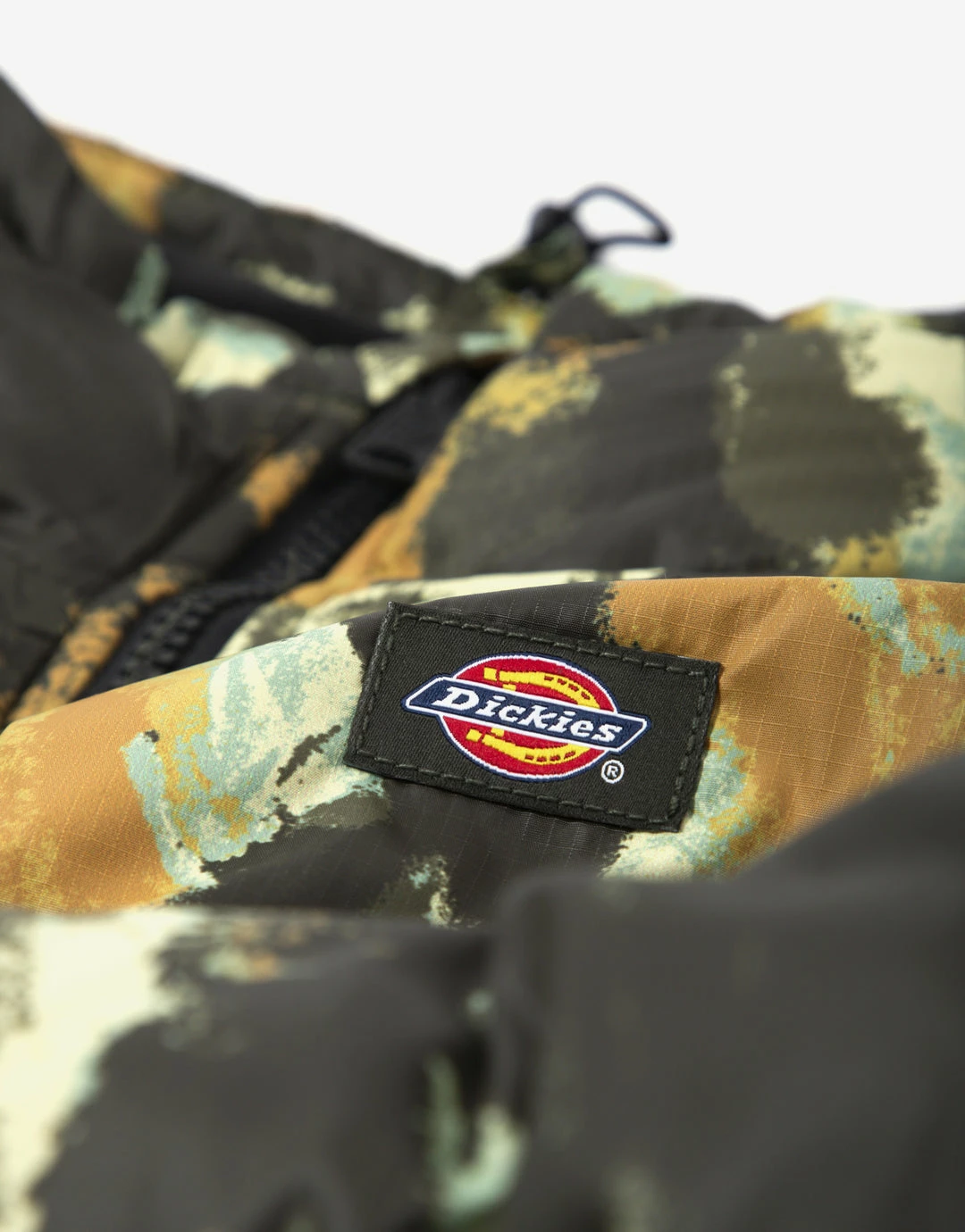 Dickies Crafted Camo Puffer Jacket - Camo Print 2 Dickies Crafted Camo Puffer Jacket - Camo Print
