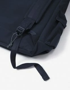 Eastpak Obsten Backpack - Roothed Blocked